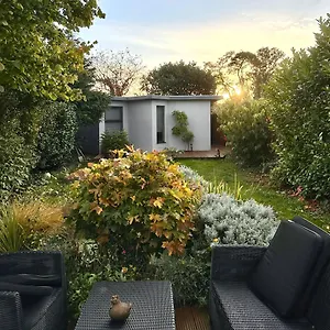  Guest house Wisteria En-suite Guest United Kingdom